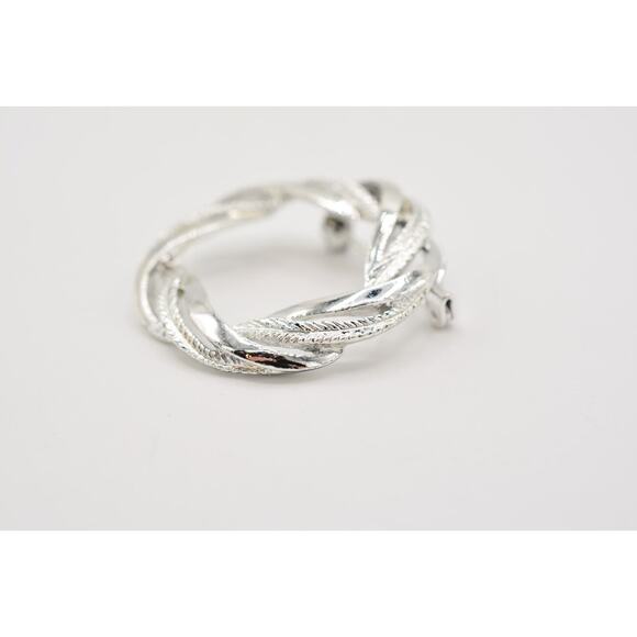 Gerry's Vintage Pin Brooch Round Wreath Silver Tone 1980s Signed BinV - Picture 5 of 12